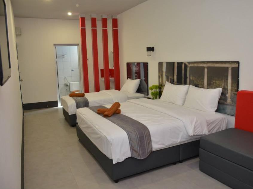Oyo 90265 Hotel Ventura Kangar Εξωτερικό φωτογραφία